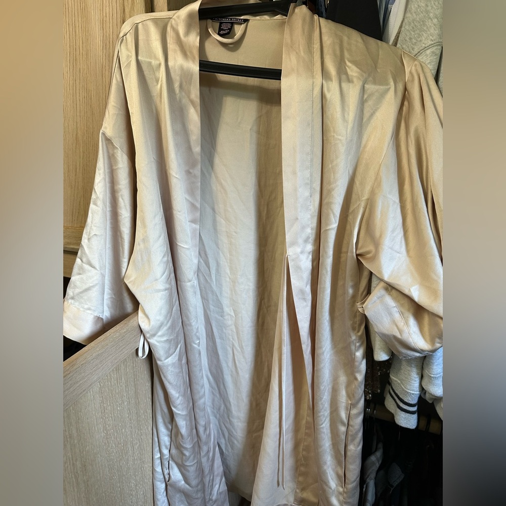 Victoria's Secret Champagne Satin Silk Robe